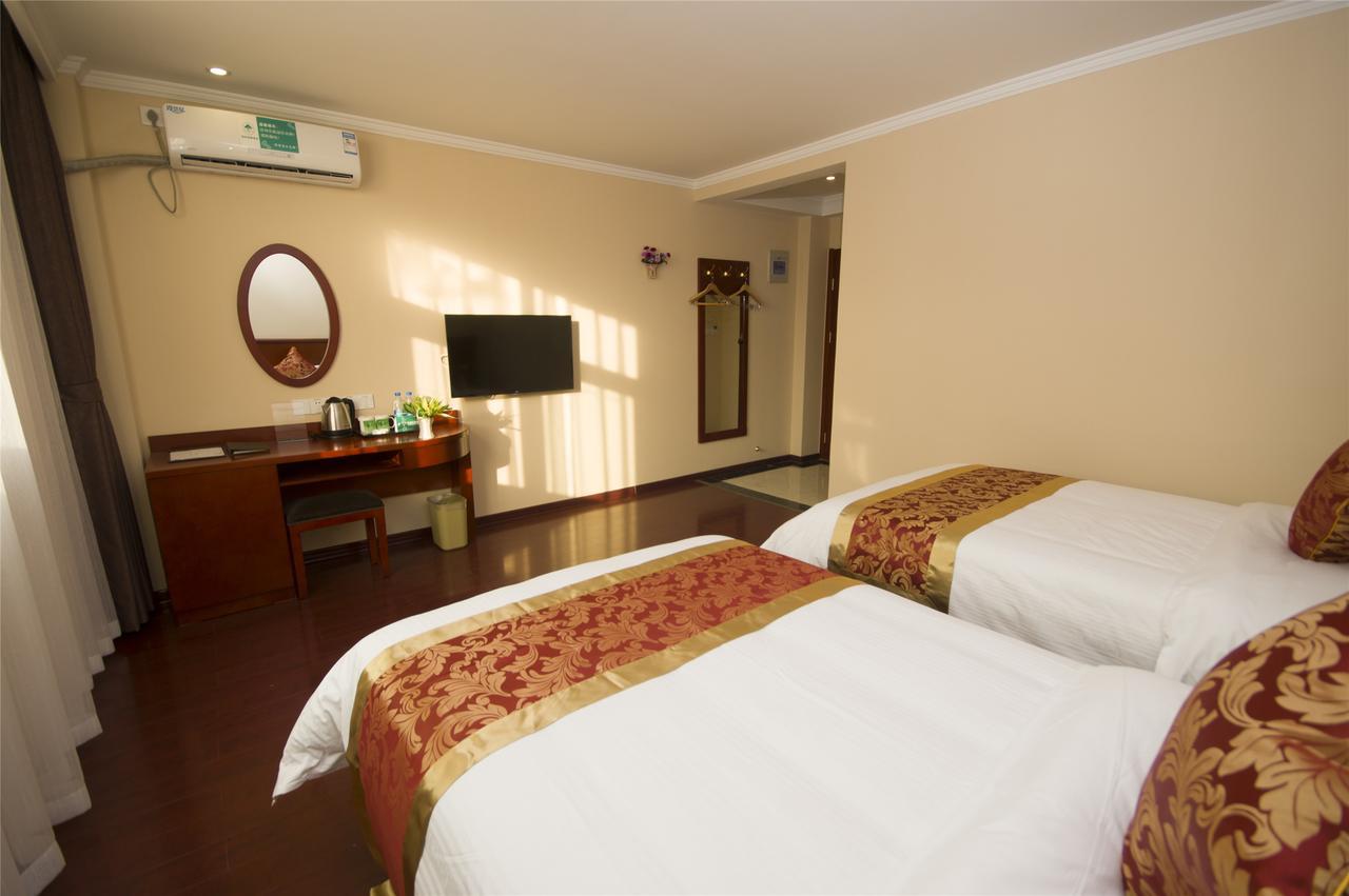 Greentree Alliance Guangxi Hezhou Babu District Lingfeng Square Hotel Zewnętrze zdjęcie