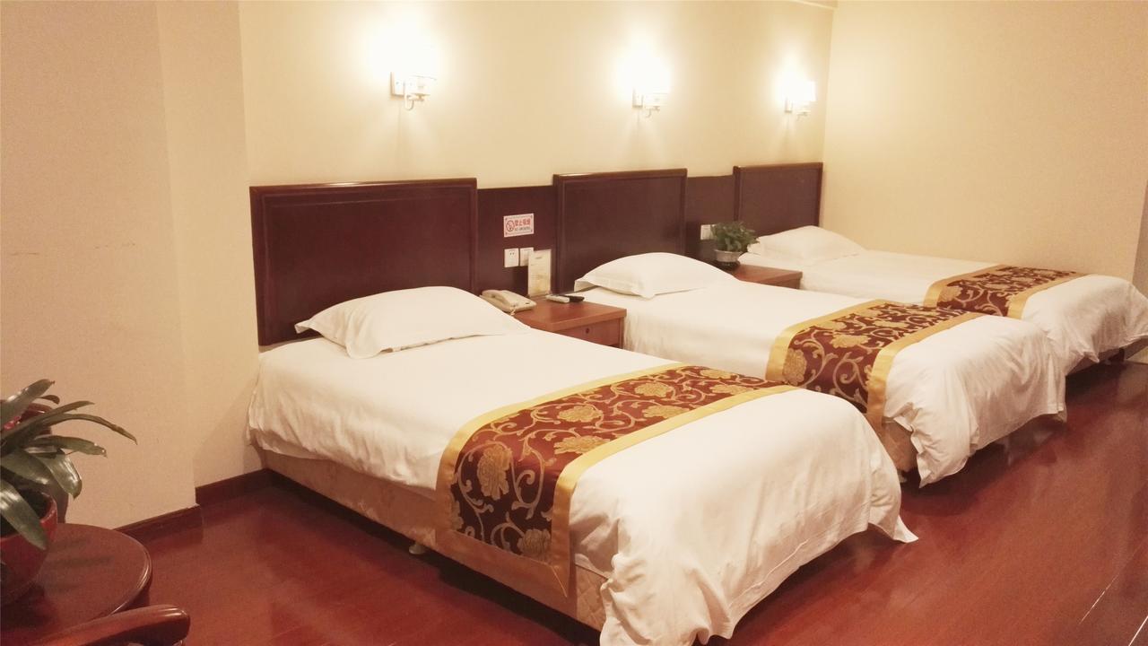 Greentree Alliance Guangxi Hezhou Babu District Lingfeng Square Hotel Zewnętrze zdjęcie